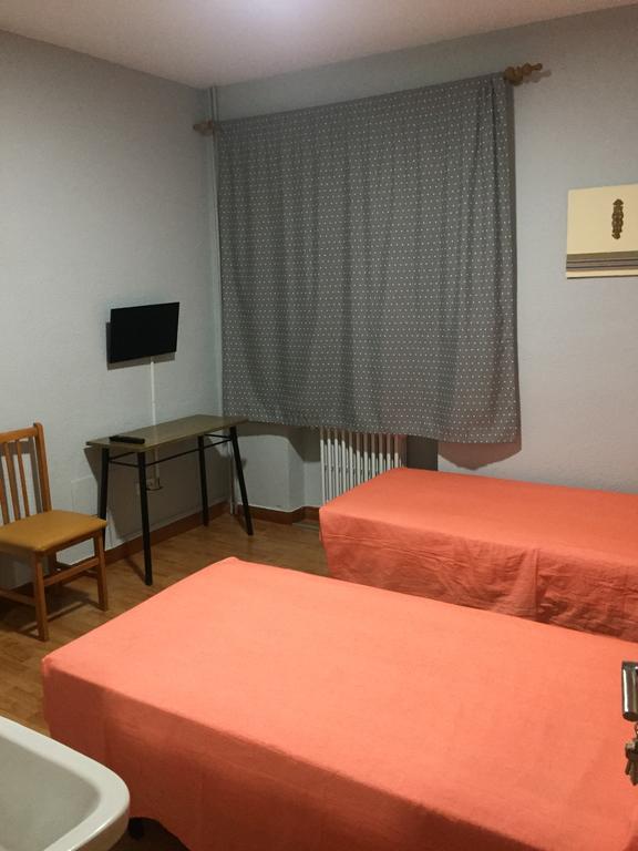 Hostal Rosales 阿兰达德杜洛 外观 照片