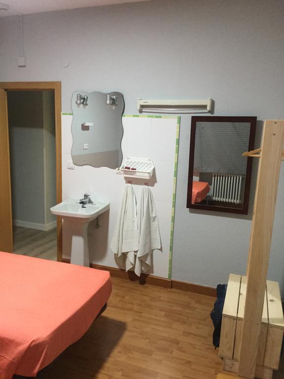 Hostal Rosales 阿兰达德杜洛 外观 照片