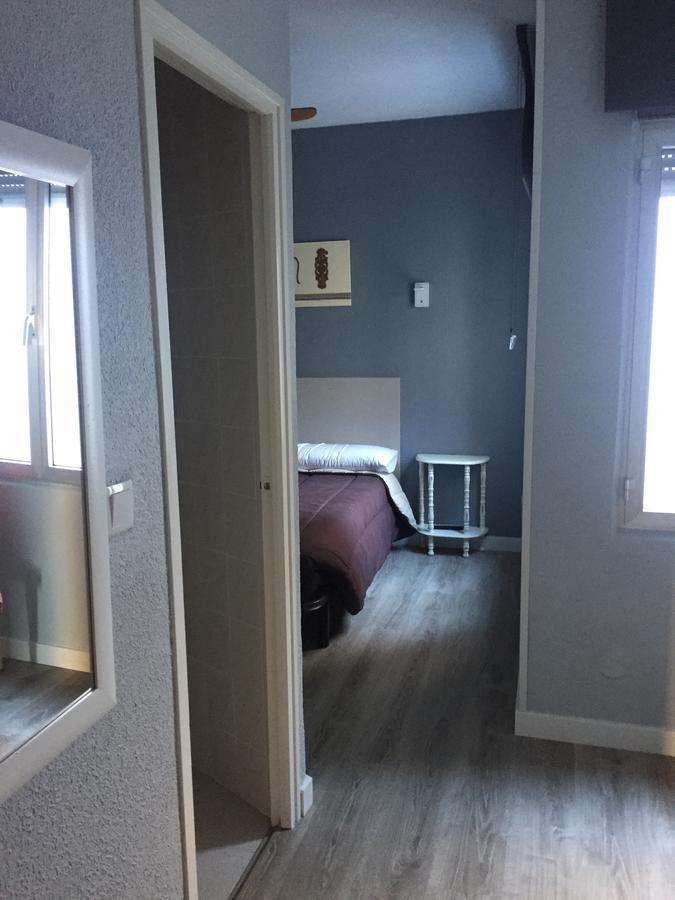 Hostal Rosales 阿兰达德杜洛 外观 照片