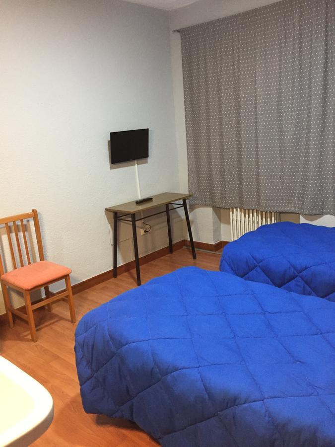 Hostal Rosales 阿兰达德杜洛 外观 照片