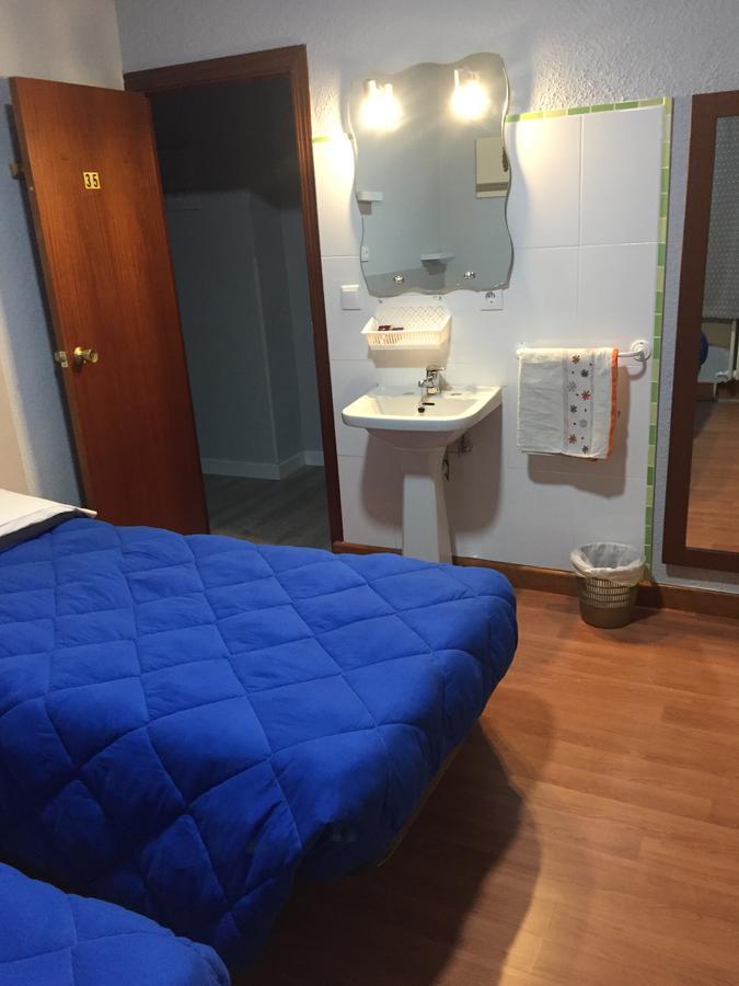 Hostal Rosales 阿兰达德杜洛 外观 照片