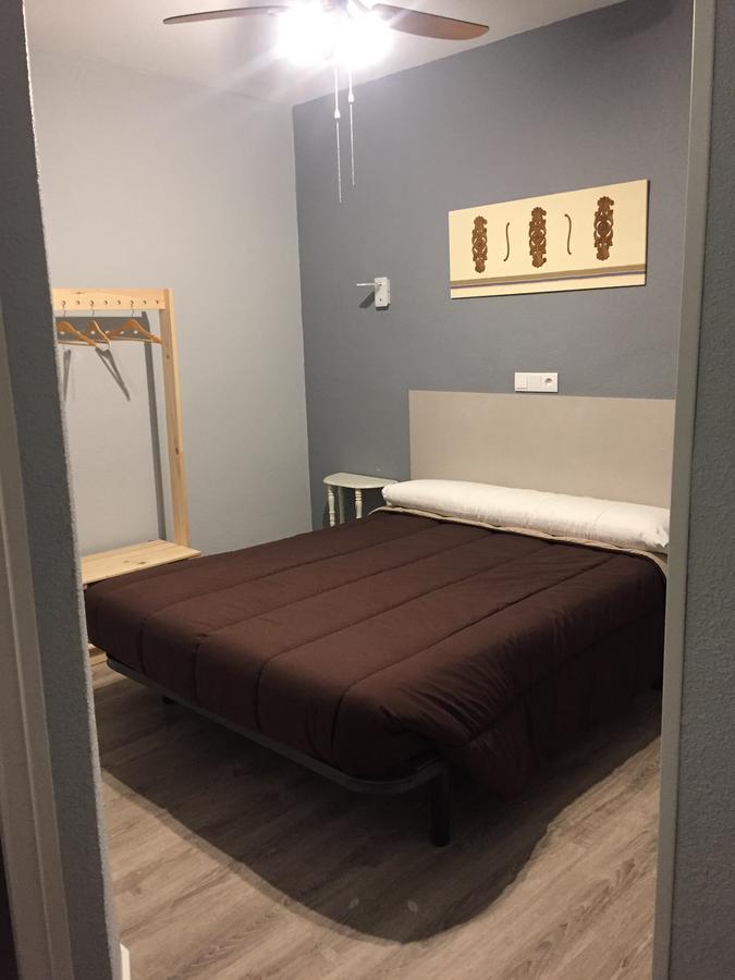 Hostal Rosales 阿兰达德杜洛 外观 照片